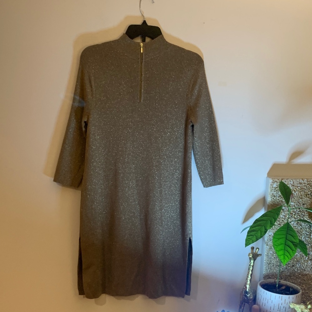 Elegant Gold Long Sleeve Dress - Preloved - Picture 11 of 15